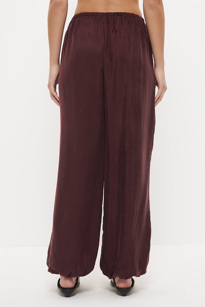 Eadie Harem Pant in Chestnut, back view
