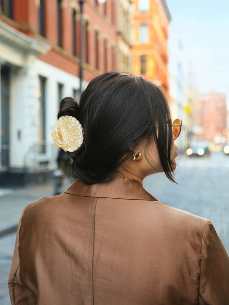 Seashell Claw Hair Clip