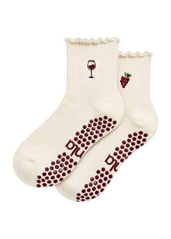 Red Wine & Grape Ruffle Grip Socks