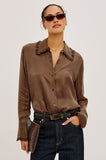 Beatrix Shirt in Cinnamon, collar detail