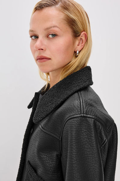 Dria Jacket - Black Sherling