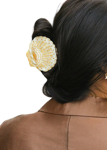 Seashell Claw Hair Clip