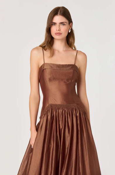 Ovina Dress