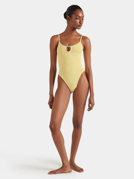 Mia One Piece