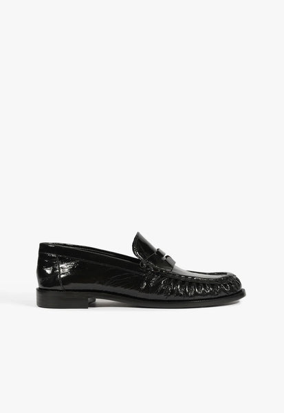 Tyche Loafer