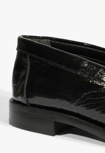 Tyche Loafer