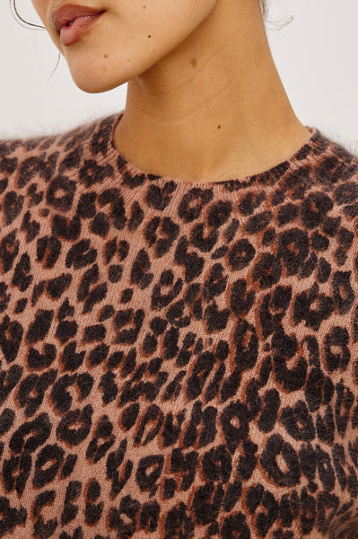 Sofia Sweater in Brown Nala, detail