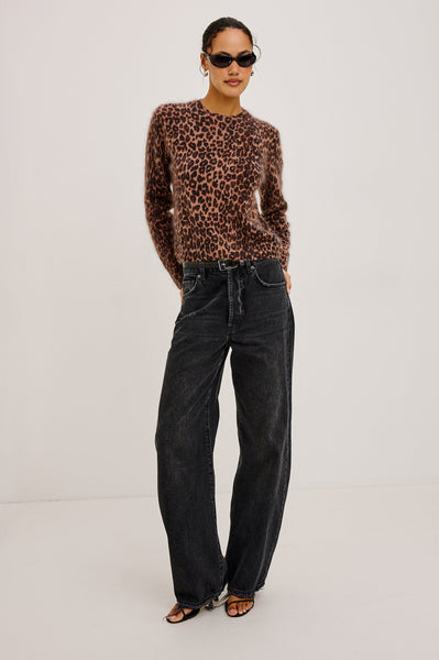 Sofia Sweater in Brown Nala, close up