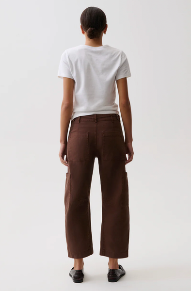 Sabrina Pant - Lindt