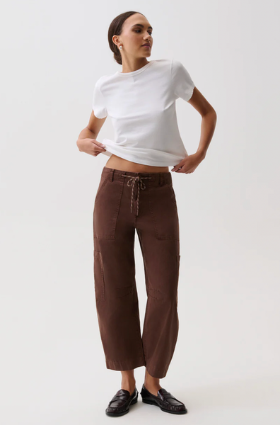 Sabrina Pant - Lindt