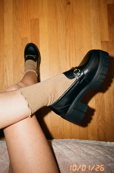 Everyday Mocha Ruffle Grip Sock