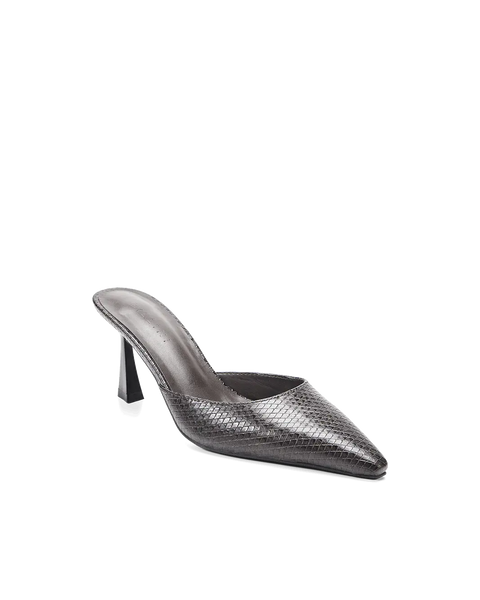 Yovanni Heel in chocolate snake, angle 1