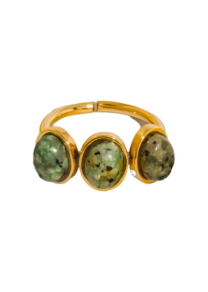 Sorrel Green Stone Triple Ring