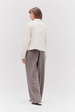 VIDA MOULIN cream twill cotton jacket, lightweight and pre-washed for softness. Model wears size M.