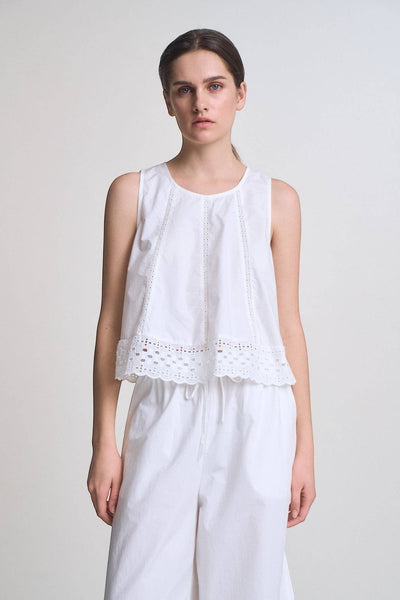 VIDA MOULIN white 100% cotton sleeveless round neck eyelet lace swing top with back self tie.