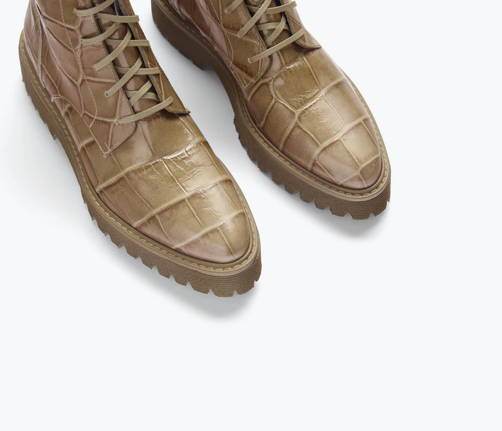 Freda Salvador Emi Lug Combat Boot VIDA MOULIN