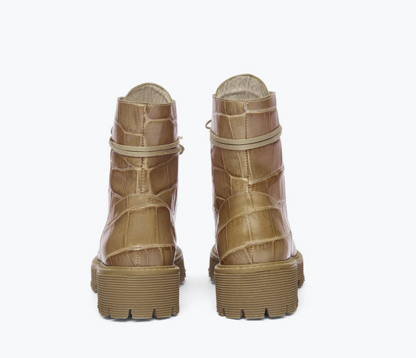 Emi Lug Combat Boot