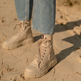 Can Can Boot