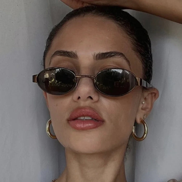 Amour Hoops