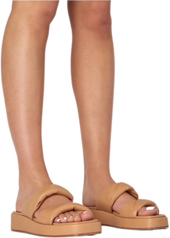 Cory Sandal