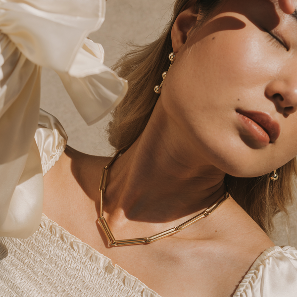 Lizzie Drop Earrings